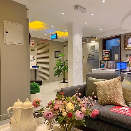 Al Rawdha Hotel Apartments Шарджа Экстерьер фото