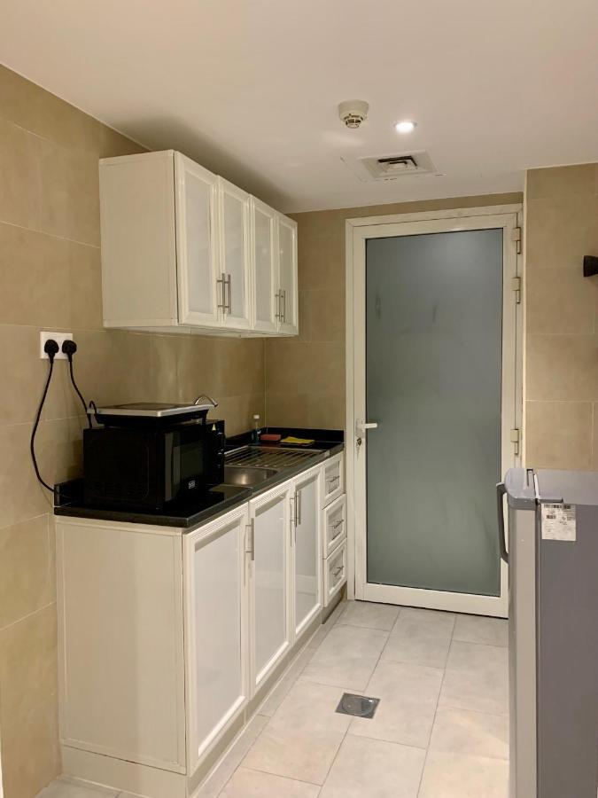 Al Rawdha Hotel Apartments Шарджа Экстерьер фото
